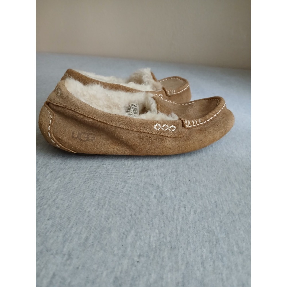 Ugg Slippers Womens 8 Ansley Loafer Sheepskin Lined Moccasin Cozy Slip On
